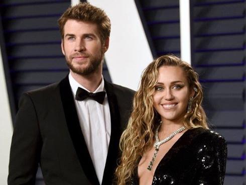 Liam Hemsworth lần đầu lộ diện sau khi chia tay Miley Cyrus-2