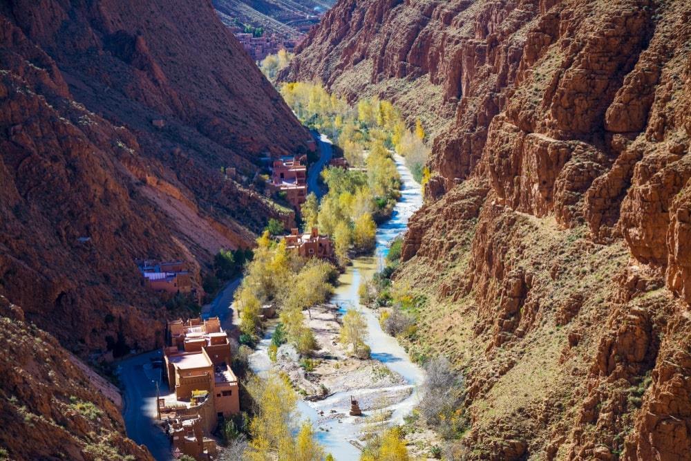 Cận cảnh tuyến đường nguy hiểm nhất hành tinh-7