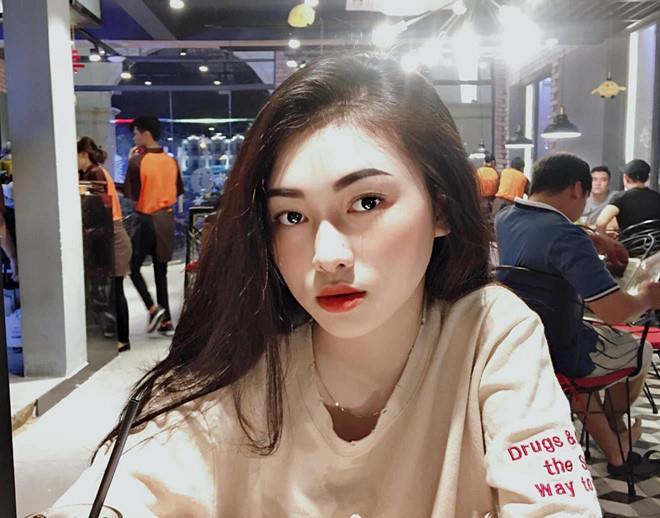 Khoe ảnh dậy thì thành công, loạt 10X được khen ngợi nhan sắc-10