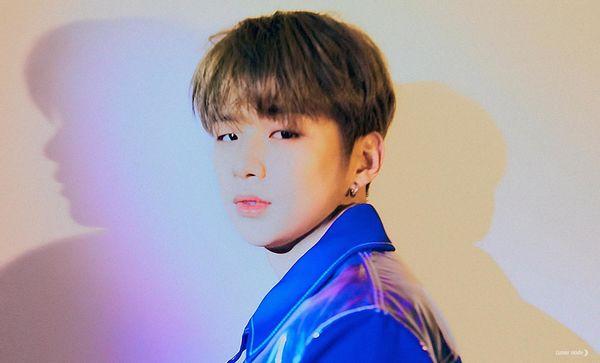 Ồn ào hẹn hò với Jihyo chưa kịp lắng xuống, Kang Daniel tiếp tục vướng vào lùm xùm khai gian doanh số bán đĩa-1