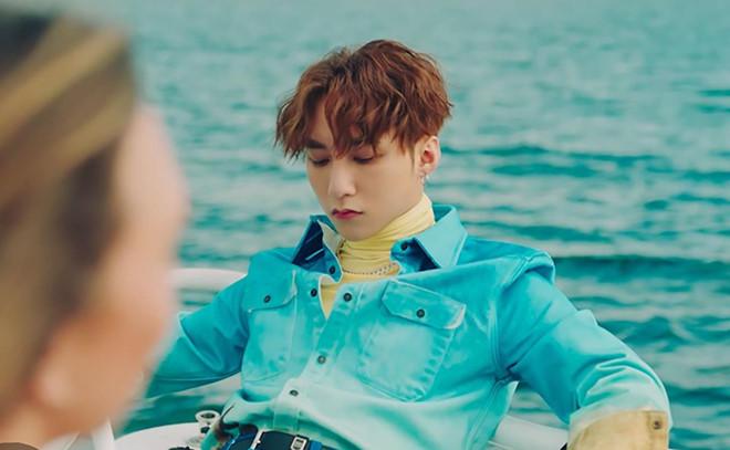 Hãy trao cho anh của Sơn Tùng được phát trên mạng truyền hình Mỹ-2