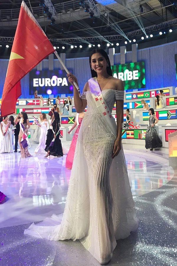 Nhã Phương liên tục đụng hàng các hoa hậu: Liệu Lương Thùy Linh, Trần Tiểu Vy, Phạm Hương và Thúy Vân có áp đảo được vợ danh hài?-9