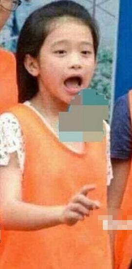 Linh Ka lần đầu tiết lộ lý do diện đồ hở hang, trang điểm già chát nhưng bất ngờ nhất là chuyện Nam tiến-1