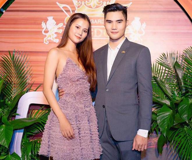 Người mẫu Hương Ly nói gì về hình ảnh khóa môi quán quân Quang Hùng-2