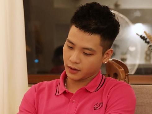 Đã đẹp trai lại thả thính thành thần thế này, bảo sao Quân A.P được hội chị em ưu ái hơn hẳn Jack-3