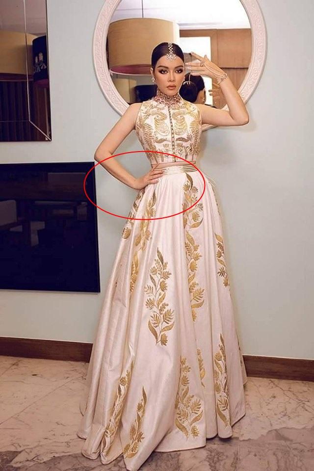 Đẹp và sang hết phần thiên hạ nhưng Lý Nhã Kỳ lại để lộ trình độ photoshop non kém đến dị dạng cả ngón tay-2