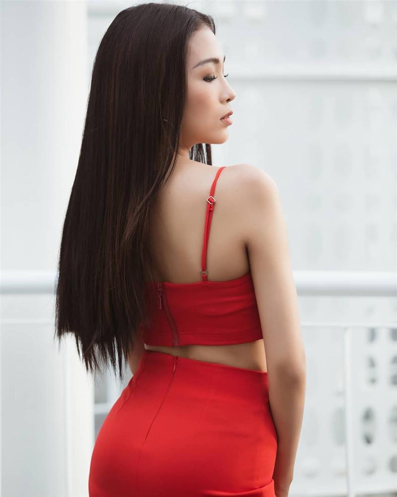 Em gái Hoàng Thùy được chị gái á hậu kèm cặp để thi Hoa hậu Hoàn vũ Việt Nam 2019 dù chiều cao khiêm tốn-2