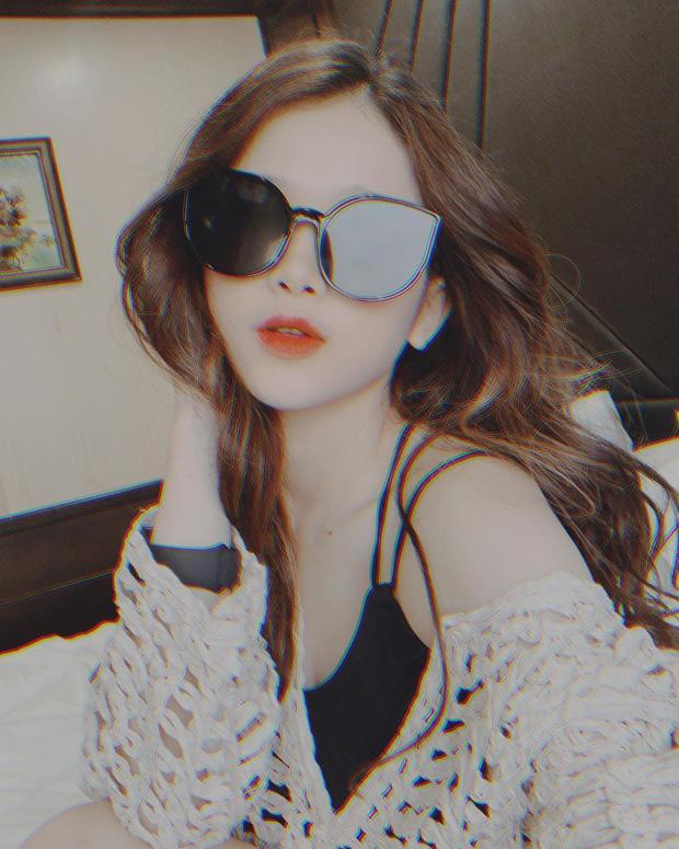 Du lịch 1 lần đăng hình cả năm chưa hết, Linh Ka được phong thánh sống ảo kiêm thánh tiết kiệm vì chỉ diện đúng 1 chiếc áo-4