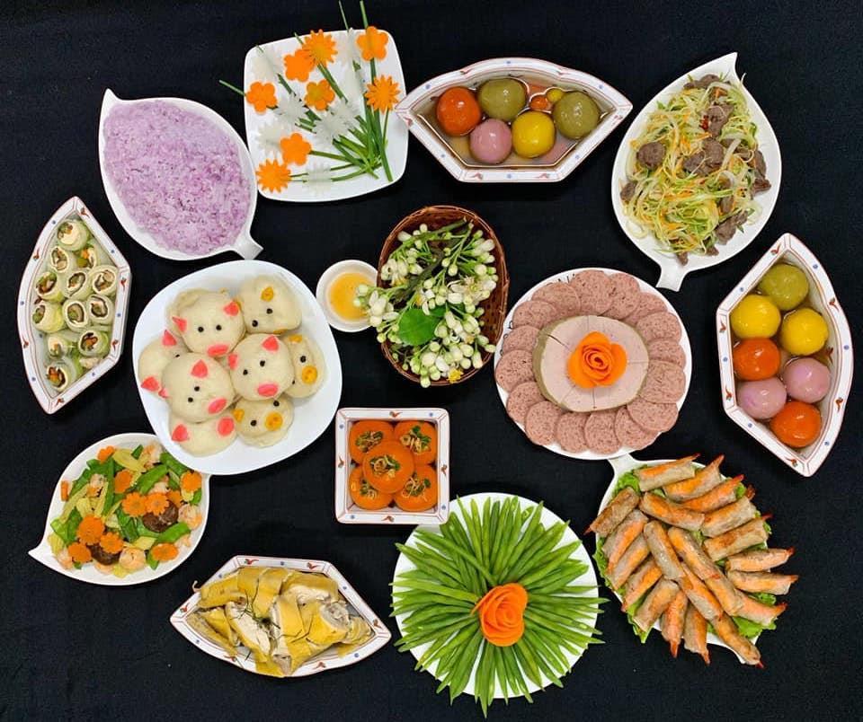 Thực đơn mâm cơm mặn đãi gia đình sum họp rằm tháng 7-1