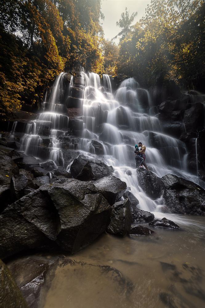 Bức ảnh cụ ông cụ bà Việt nhìn nhau cười hạnh phúc được lên báo nước ngoài, lọt khoảnh khắc tình yêu đẹp nhất-7