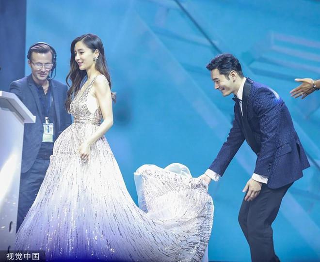 Angelababy và Huỳnh Hiểu Minh - lễ cưới chiêu trò đến ồn ào ly hôn-9