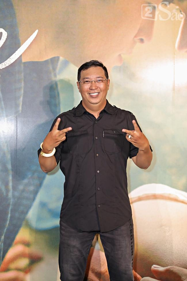 Không nói về chuyện ly hôn, Hồng Đào tươi tắn bên hai con trai trong ngày ra mắt phim-8