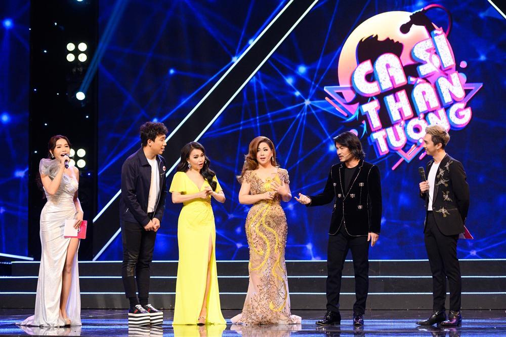 Trấn Thành vồ ếch và loạng choạng trên sân khấu vì đôi giày độn 20cm phản chủ-1