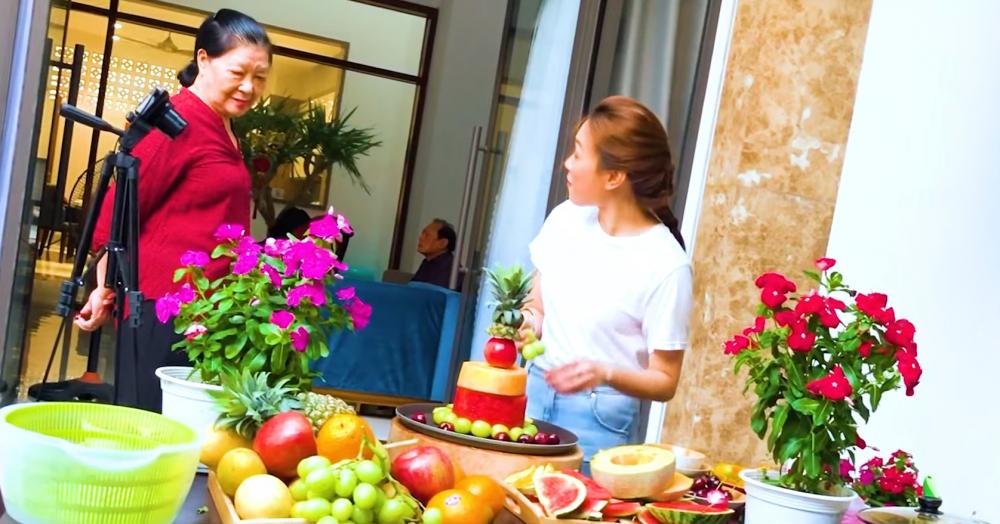 Mỹ Tâm khoe clip làm bánh tặng bố mẹ nhân ngày Vu Lan, vô tình để lộ lý do tới giờ vẫn ế-2