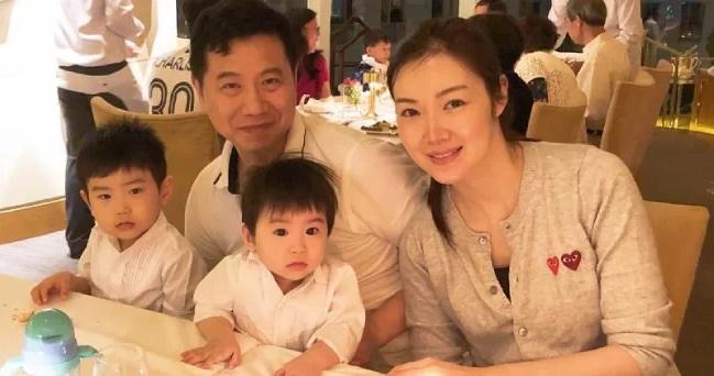 Hoa hậu Hong Kong đẻ 4 năm 3 đứa con-2