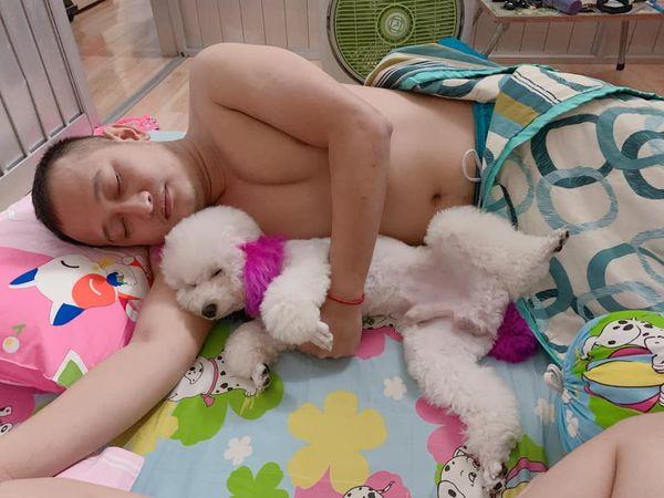 Chồng suốt ngày ôm tiểu tam hú hí, cô vợ lên mạng tố cáo còn đưa hẳn ảnh người thứ 3 lên làm ai cũng cười phì-8