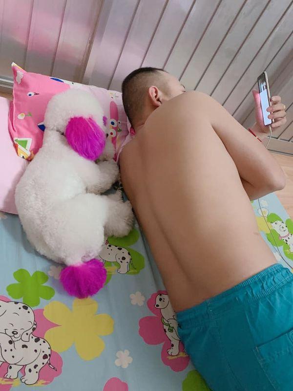 Chồng suốt ngày ôm tiểu tam hú hí, cô vợ lên mạng tố cáo còn đưa hẳn ảnh người thứ 3 lên làm ai cũng cười phì-9