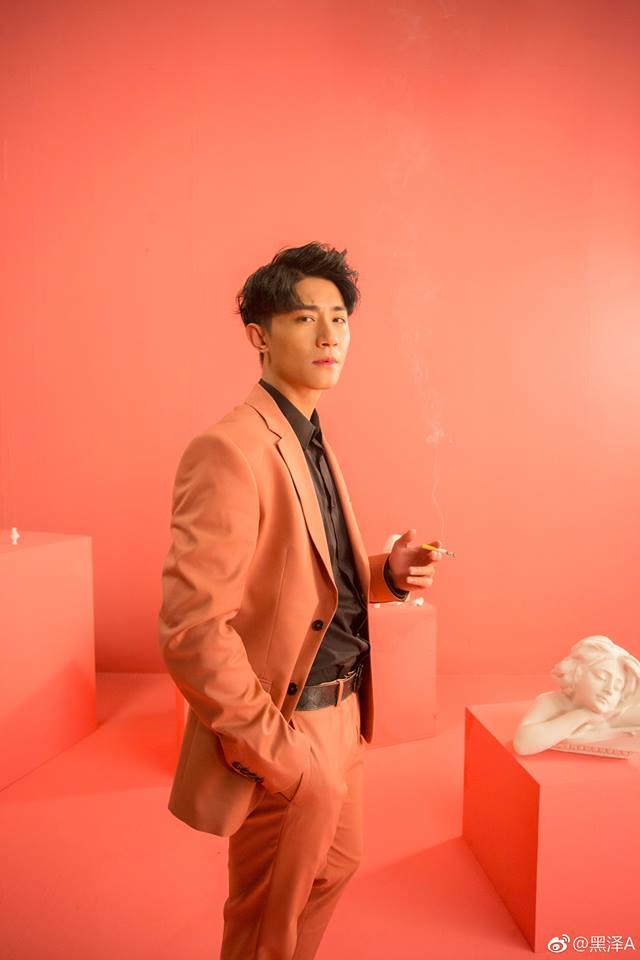 Liêu xiêu với vẻ điển trai của Hắc Trạch - bạn trai nhà người ta với những clip ngôn tình khiến bao con tim thổn thức-7