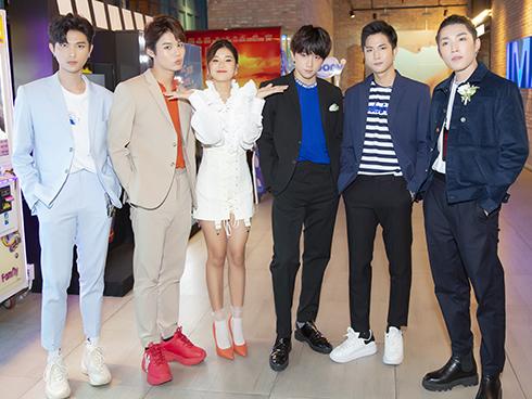 Hoàng Yến Chibi hát Độ ta không độ nàng-1