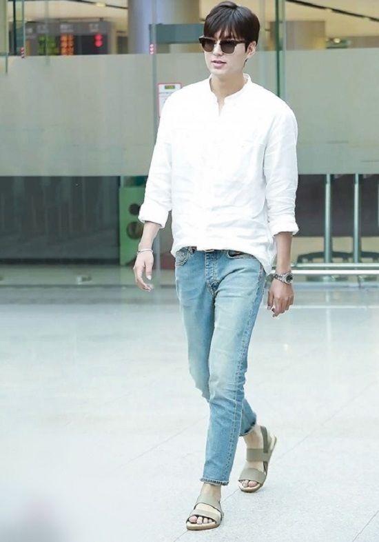 Hậu giảm cân, Lee Min Ho thả thính fan với áo sơ mi trắng đậm chất soái ca-8