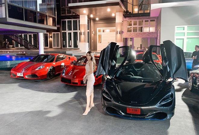 Hotgirl con lai khoe ảnh đẹp xuất sắc bên siêu xe, đến khi xem ảnh đời thường mới thực sự choáng váng-7