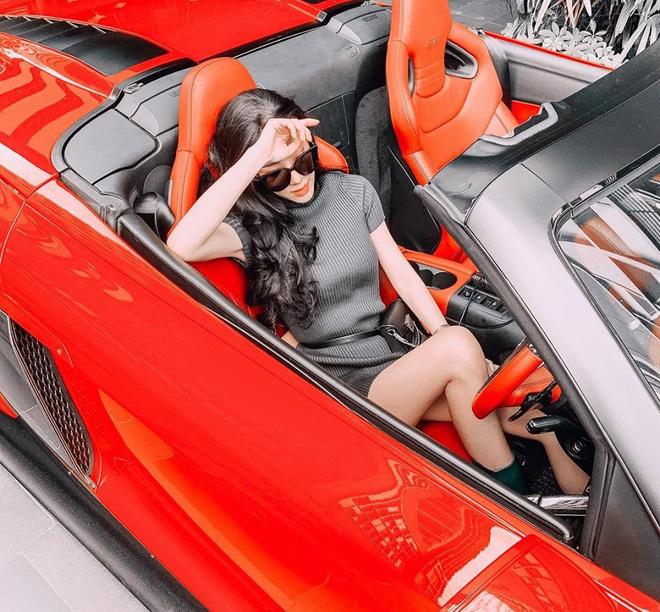 Hotgirl con lai khoe ảnh đẹp xuất sắc bên siêu xe, đến khi xem ảnh đời thường mới thực sự choáng váng-8