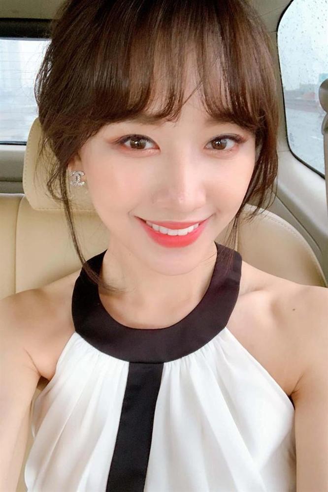 Hari Won mạnh tay chi đến nửa tỷ đồng cho vẻ ngoài hack tuổi-5