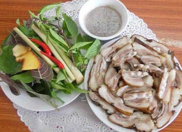 Cặp đôi cãi vã chỉ vì cô bạn gái ăn thịt chó: Người ăn thịt chó là người cổ hủ, dân trí thấp...?-3