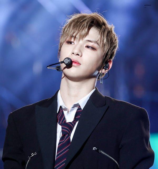 Netizen quốc tế phẫn nộ vì Kang Daniel bán sản phẩm quá đắt: Đừng coi fan là máy ATM rút tiền!-1