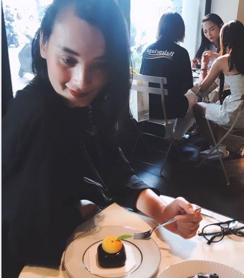 Hoa hậu Phạm Hương nhận định sống an yên tự khắc sẽ xinh đẹp-4