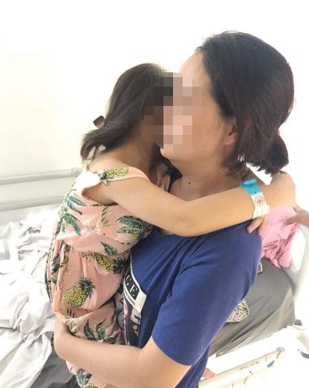 Diễn biến bất ngờ và phức tạp vụ bé gái 6 tuổi nghi bị bạn bố cưỡng hiếp tập thể trong khách sạn ở Nghệ An-3
