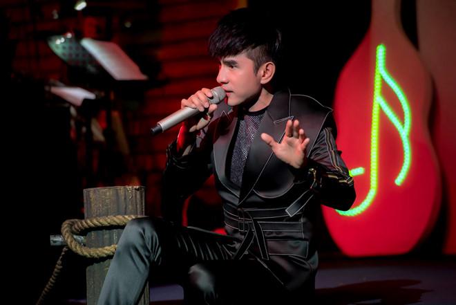 Đan Trường muốn nghỉ ngơi nhưng bầu show năn nỉ, gửi tiền lại đi hát-2
