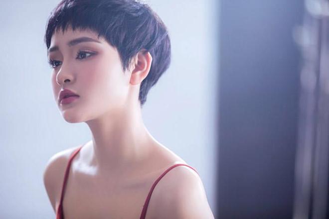 Hiền Hồ tuyên bố không quen biết, B Ray lập tức hủy theo dõi-2