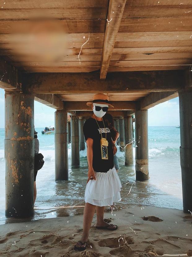 Bí kíp du lịch hè mà sợ cháy nắng: Cứ tự tin bịt khẩu trang kín mít như ninja mà check-in không trượt ảnh nào!-2