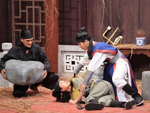 Mạc Văn Khoa vồ vập gạ hôn trai đẹp S.T trên sóng Ơn giời-1