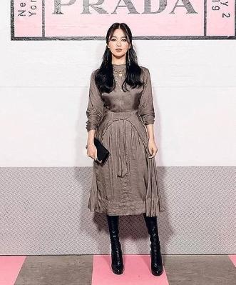 Song Hye Kyo bị chê biểu cảm vô hồn như tượng sáp-5