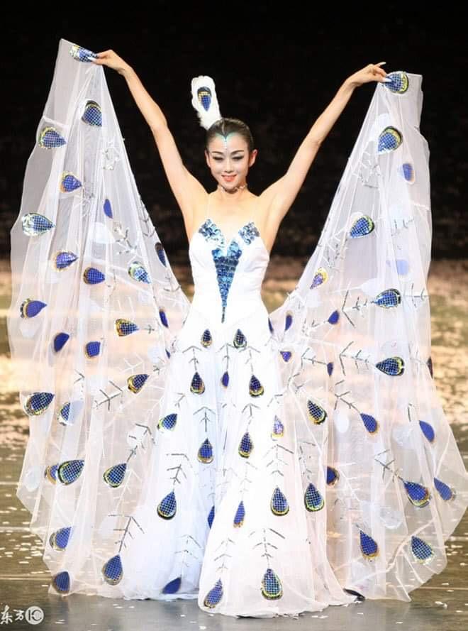 Nhan sắc mỹ nhân Anh hùng xạ điêu U60 không ăn cơm suốt 20 năm-1