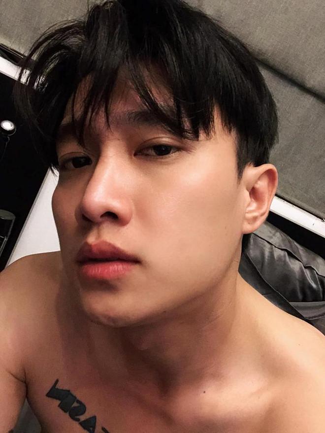 Quốc Trường liên tục đăng ảnh thả thính, fan nghi đã sửa mũi-1