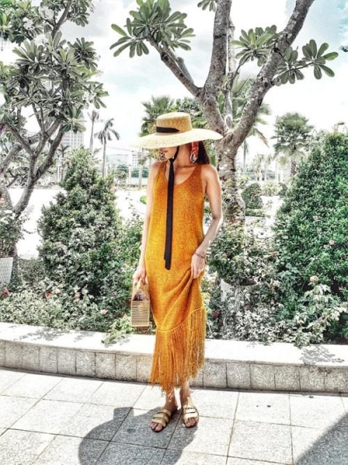 Mang thai 6-7 tháng, Lan Khuê than thở tạo dáng quá trời mà không được tấm nào nhưng fan vẫn tò mò: Ủa chị bầu chỗ nào-11