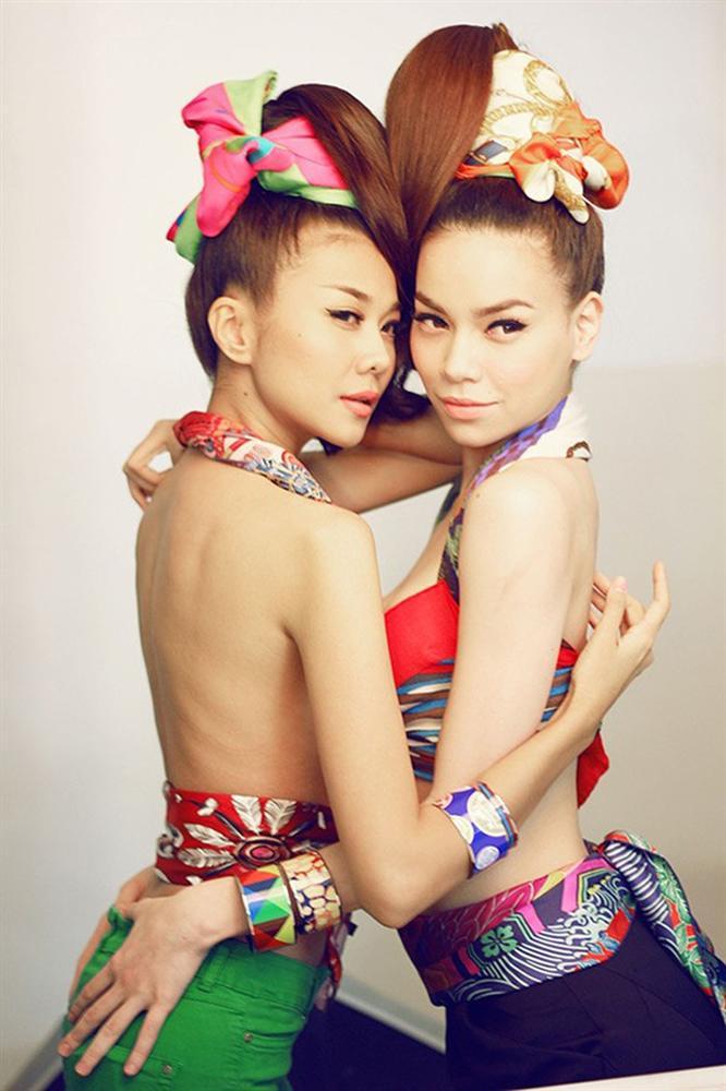 Khó nhận ra ai là Thanh Hằng ai là Hồ Ngọc Hà khi nhìn bức ảnh chụp chung hiện rõ tướng phu thê-5