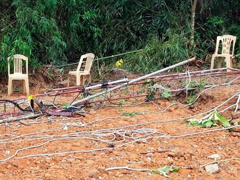 Gãy cột ăng ten ở Quảng Bình, 2 nhân viên Đài Truyền hình huyện tử vong