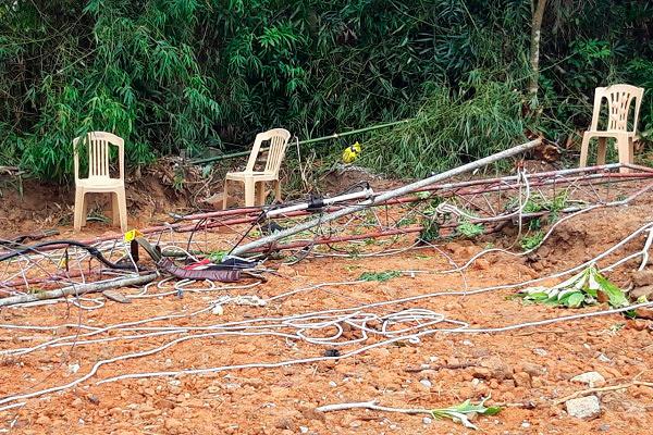 Gãy cột ăng ten ở Quảng Bình, 2 nhân viên Đài Truyền hình huyện tử vong-2