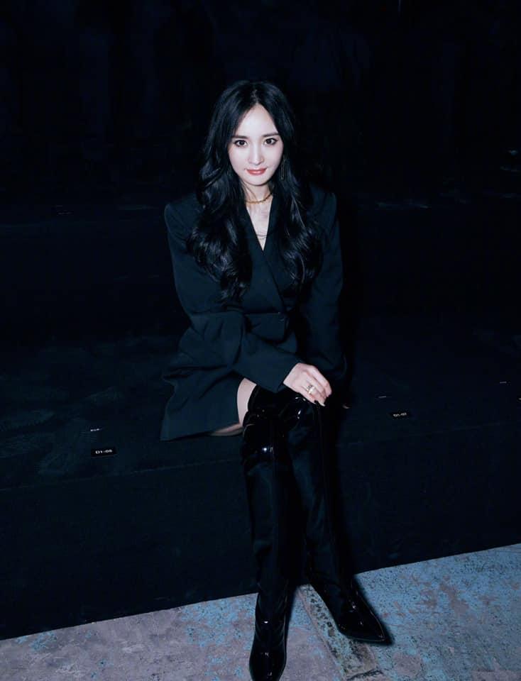 Dương Mịch đẹp sắc sảo, quyến rũ giữa tin đồn hẹn hò trai trẻ-3