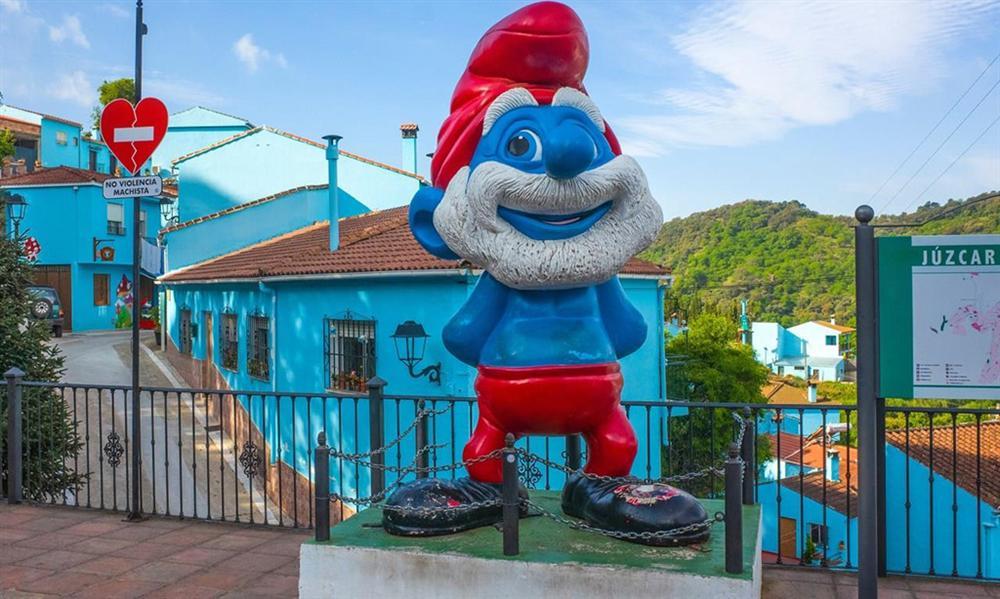 Mát mắt với những địa điểm màu xanh dương trên thế giới-7