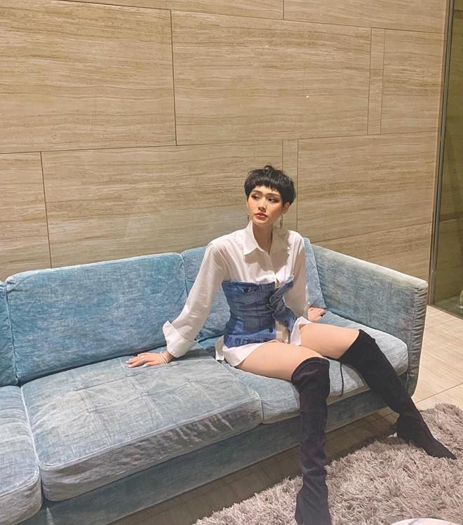 Bảo Anh, Bảo Trâm và dàn ca sĩ sở hữu đôi chân dài gây chú ý-4