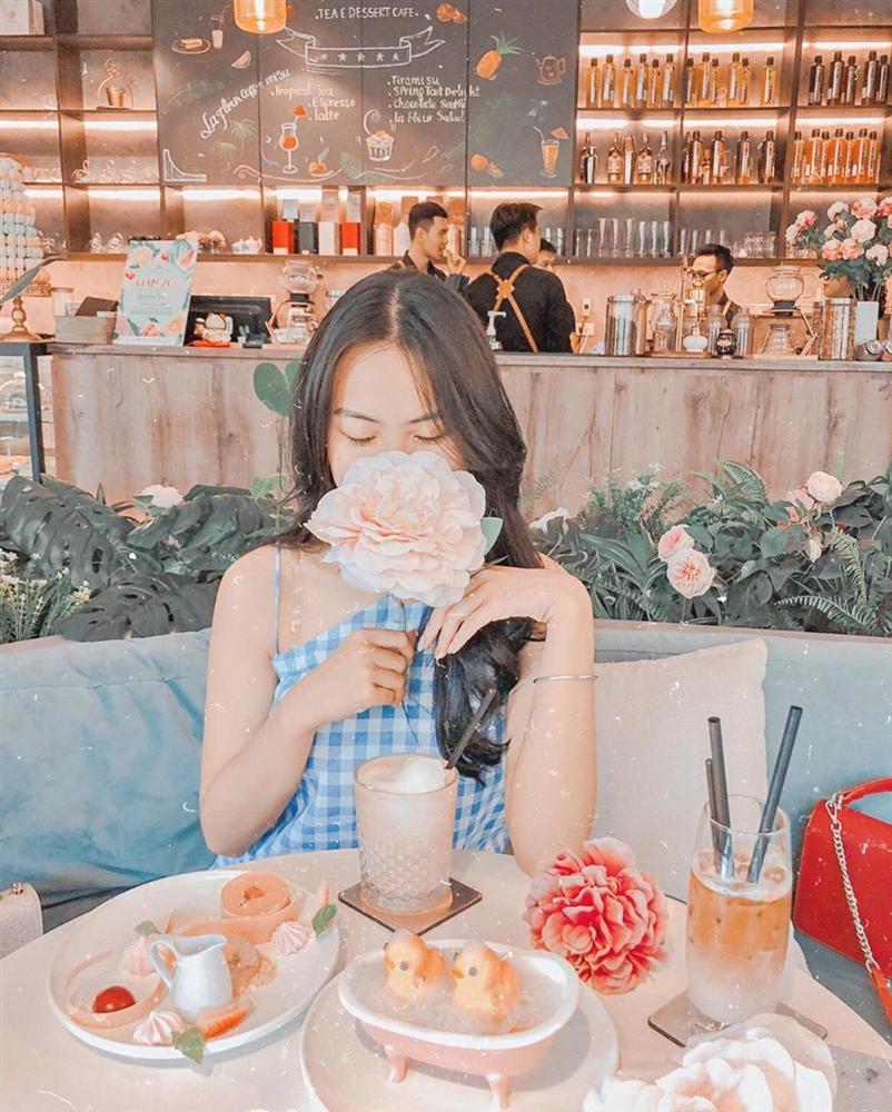 Bỏ túi danh sách quán cà phê màu hồng cho hội bánh bèo-1