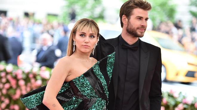 Liam Hemsworth chính thức nộp đơn ly hôn Miley Cyrus-1