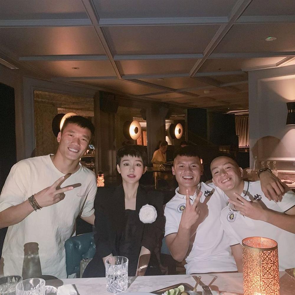 Quang Hải đánh giá bất ngờ về nhan sắc của Hiền Hồ-1