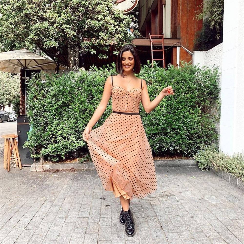 Bản tin Hoa hậu Hoàn vũ 22/8: Hoàng Thùy làm lu mờ dàn đối thủ chỉ với tà áo dài trắng tinh khôi-4