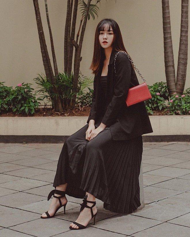 Á hậu Tường San khoe ảnh gia đình, nhưng bất ngờ nhất là gout thời trang sành điệu của cả nhà-1